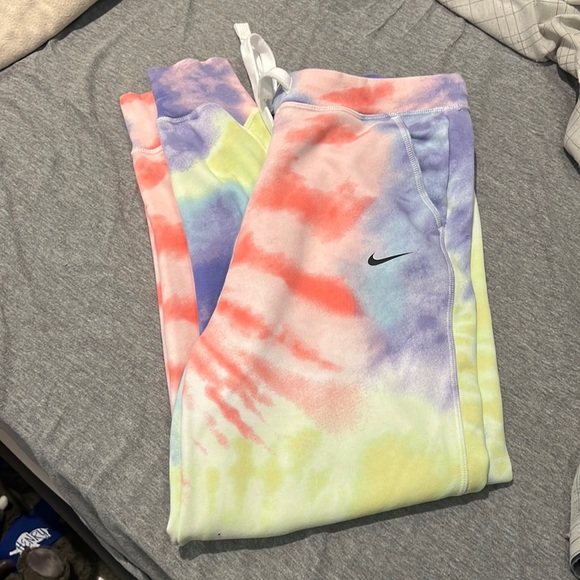 Worn once Nike XS terry cloth pants. - Picture 1 of 3